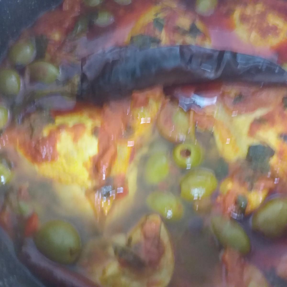 עוף עם זיתים