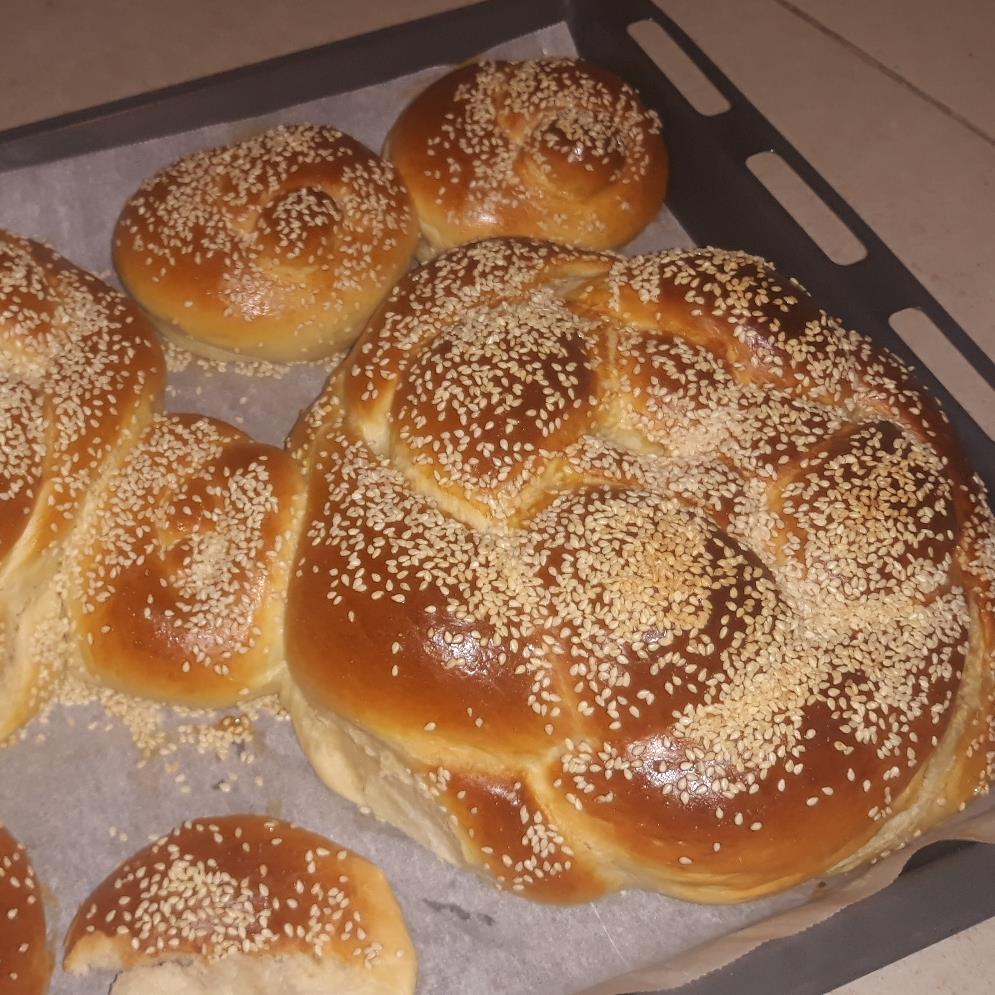 לחמניות/ חלות לשבת