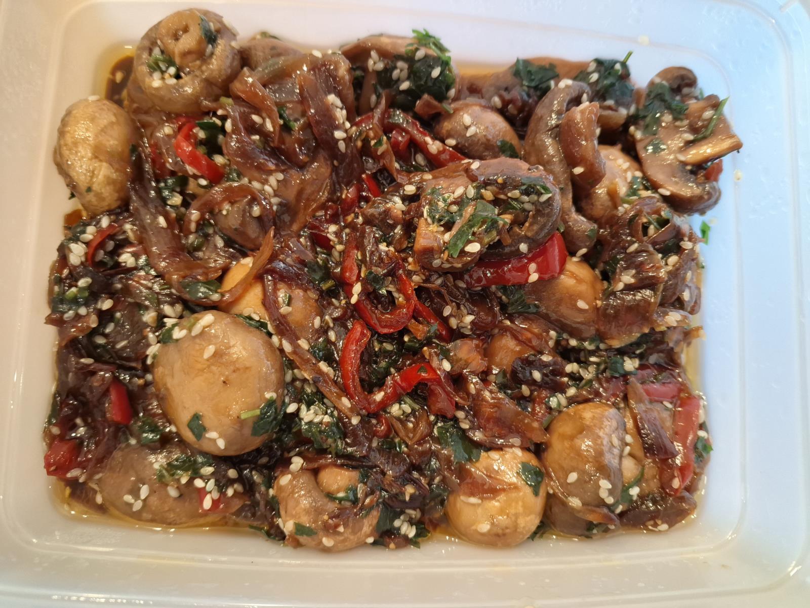 סלט פטריות חם