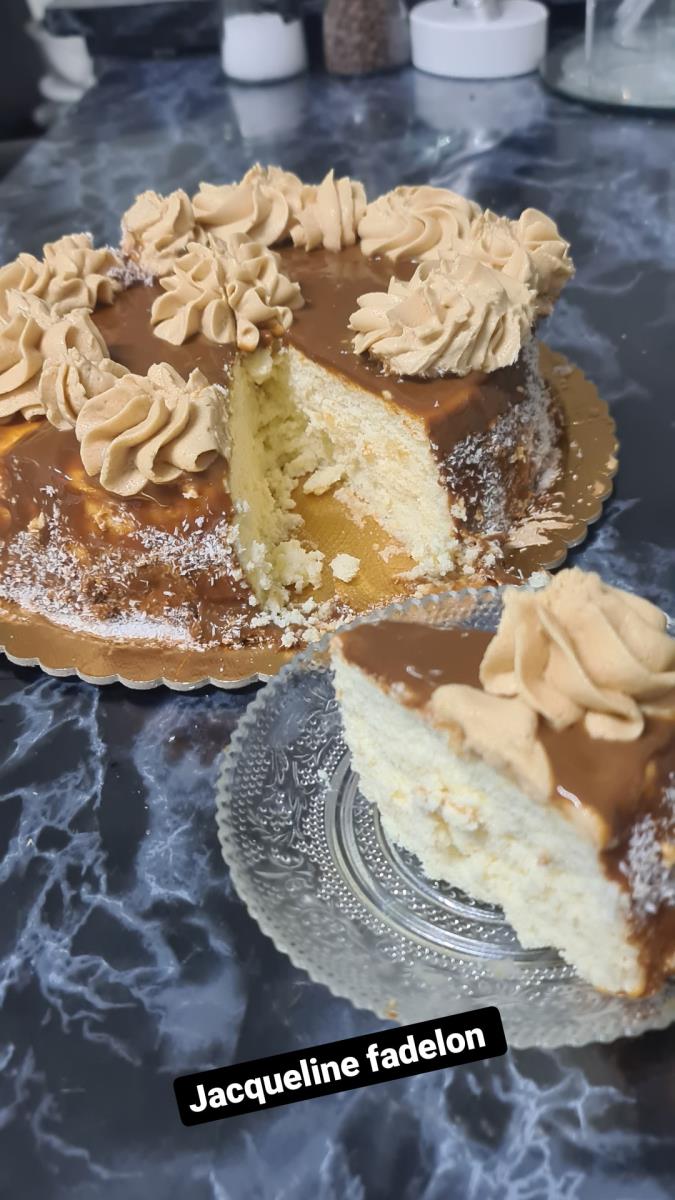 עוגת גבינה אפויה בטעם משגע של  אלפחורס 😋😋