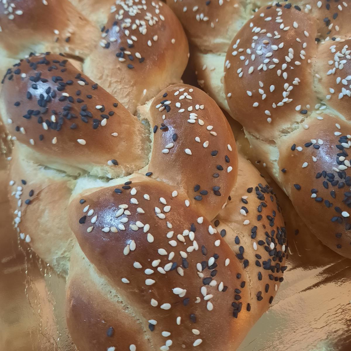 חלות