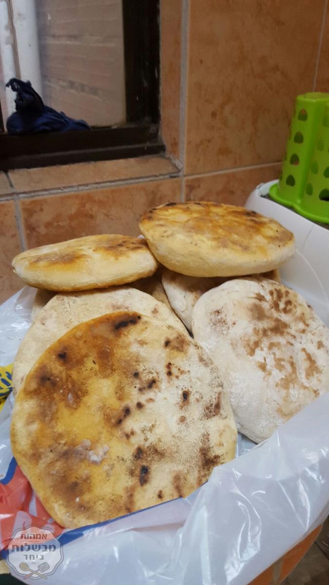 פיתות אמיתיות