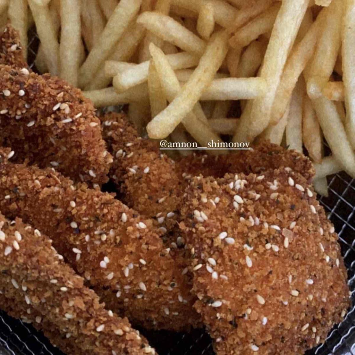 שניצל עוף מטוגן דק דק