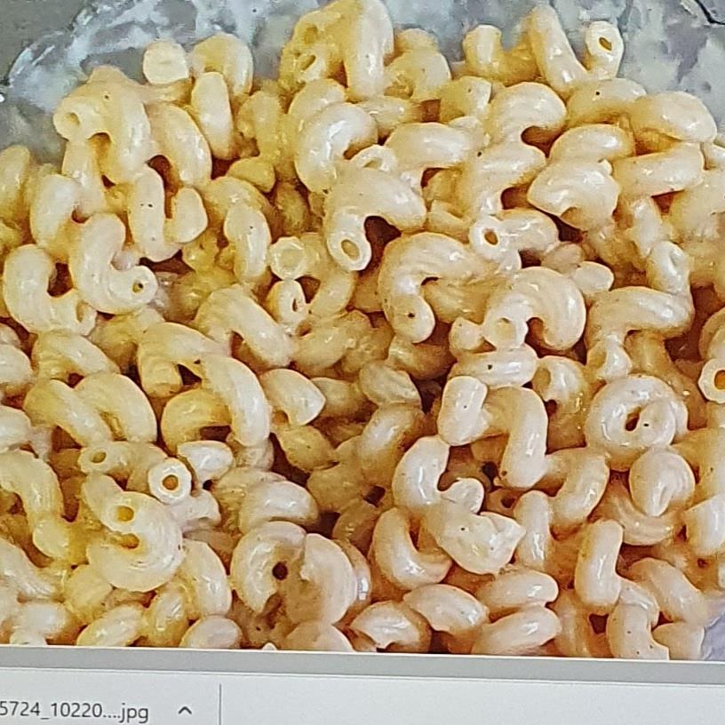 פסטה מוקרמת