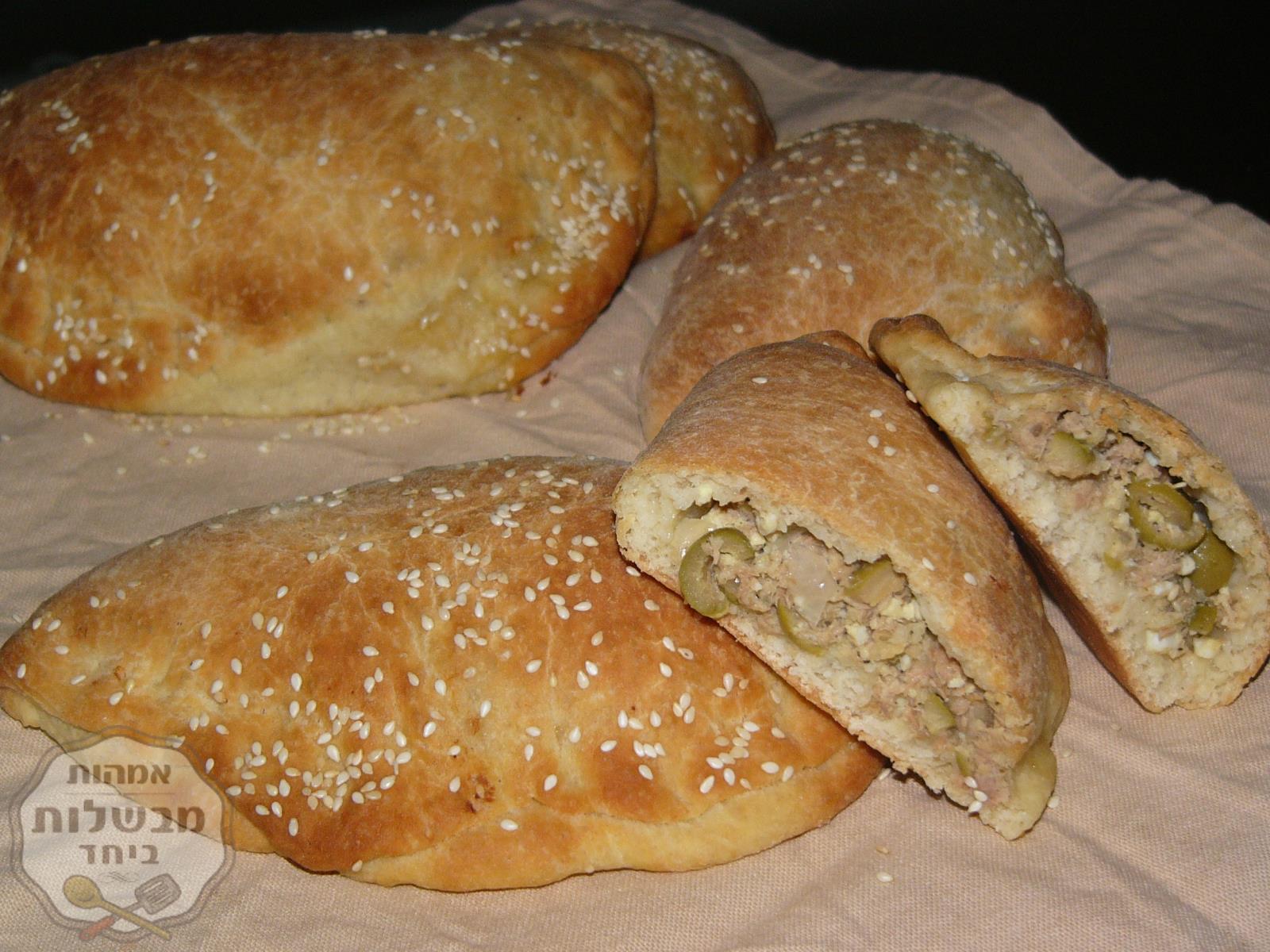 מאפה במילוי טונה ביצים וזיתים, מיוחד!!!