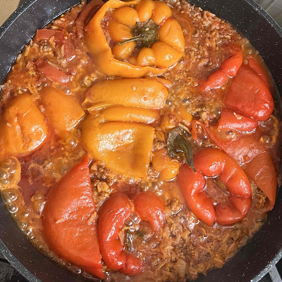 פלפלים ממולאים 