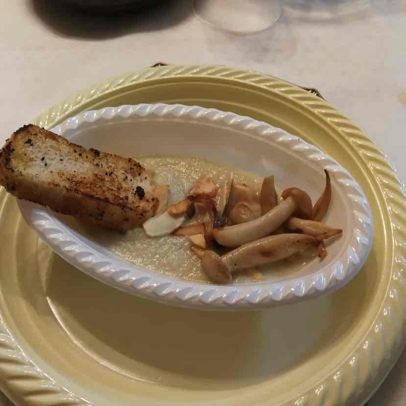 מרק קרם כרובית וארטישוק ירושלמי 
