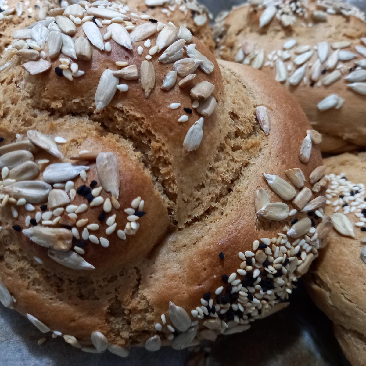 חלות כוסמין משגעות!! בלי שמן רגיל ובלי סוכר לבן!