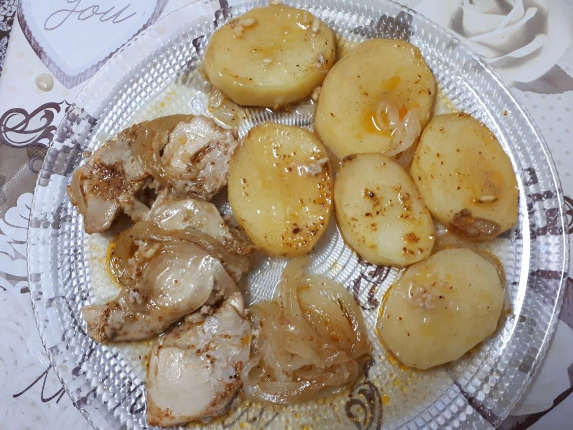 מצע של תפוח אדמה עם פרגית 