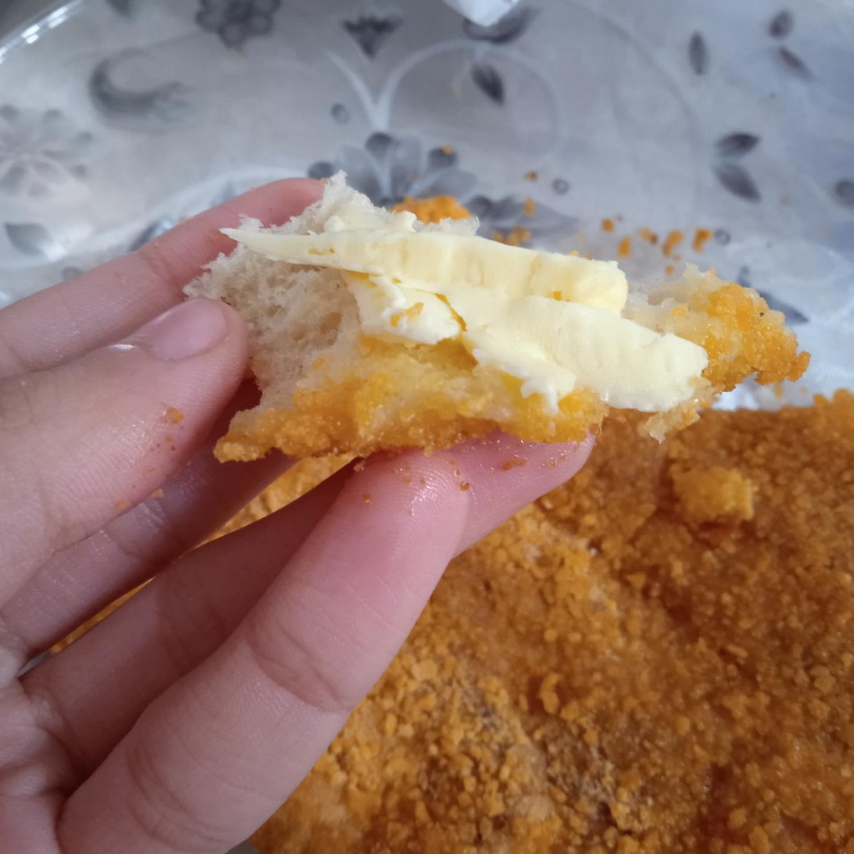פיתה מטוגנת בציפוי פירורי לחם 