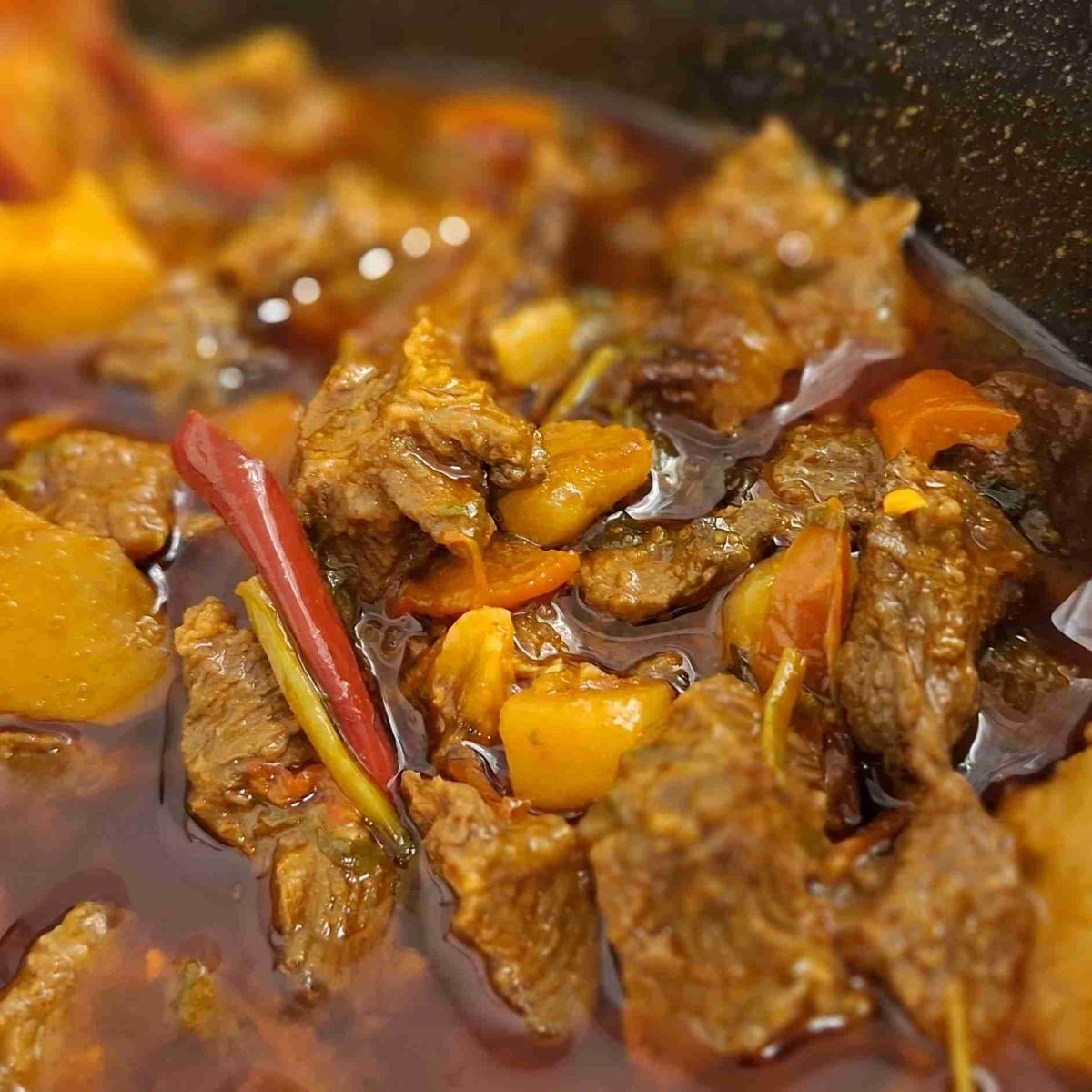 בשר ראש אסלי חריף אש לכבוד שבת קודש ולצד קוסקוס עננים