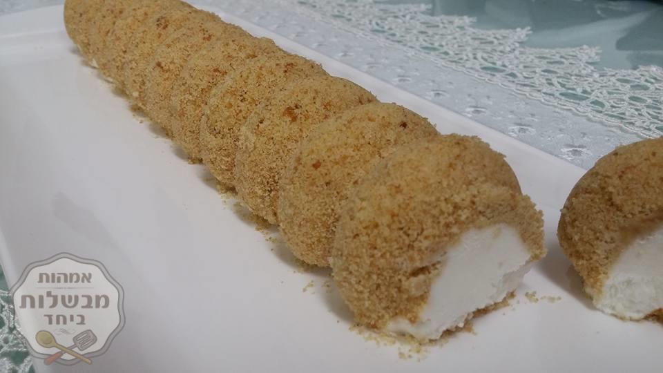 עוגת גבינה פירורים