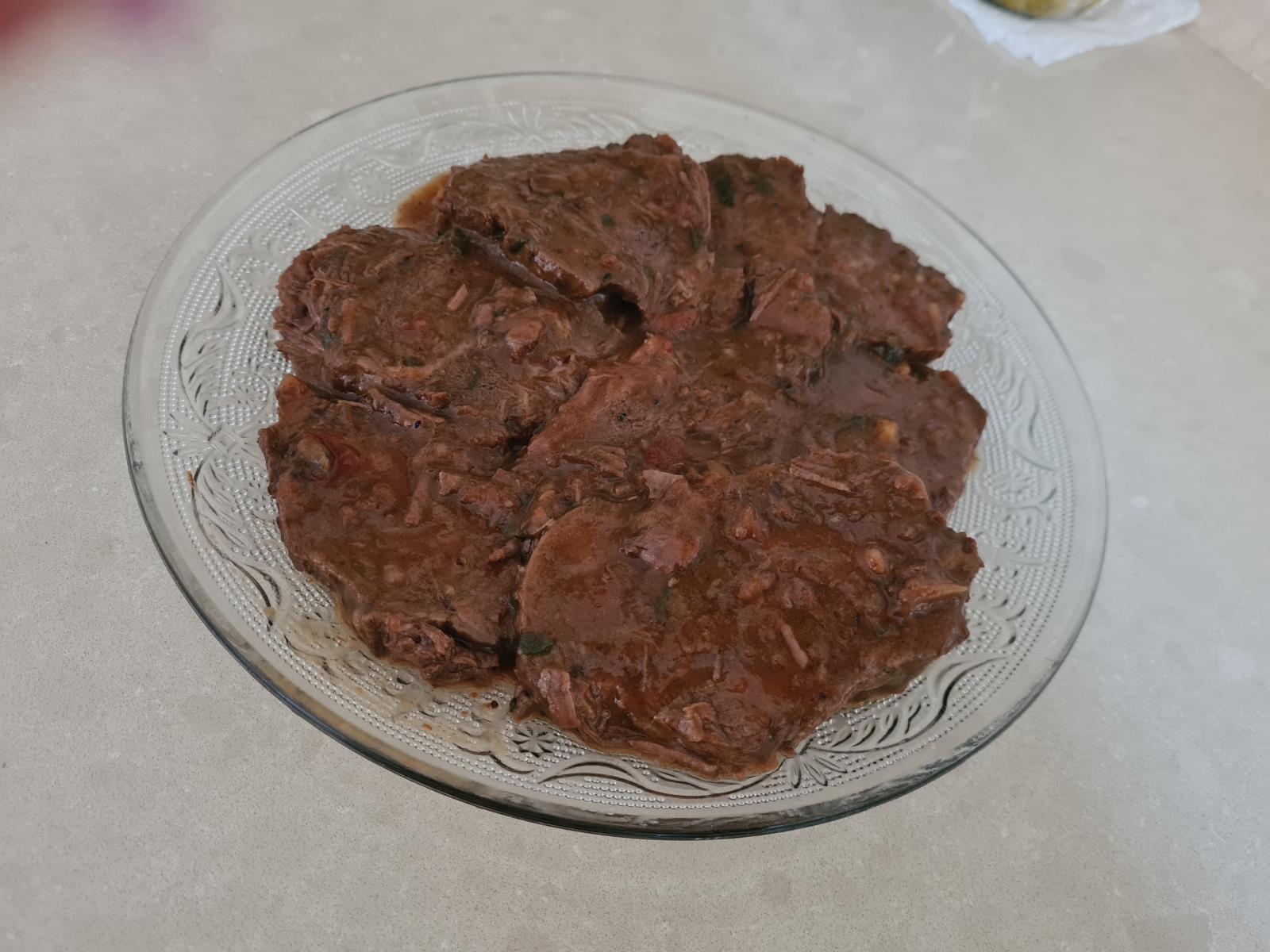 צלי בקר בבישול ארוך