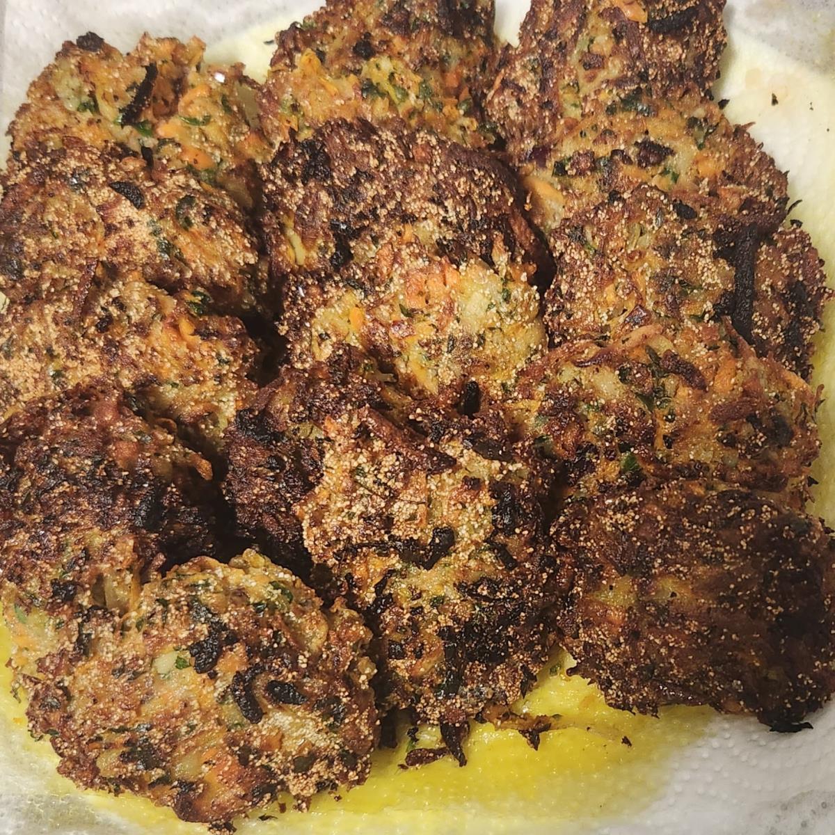לביבות ירקות מטוגנות