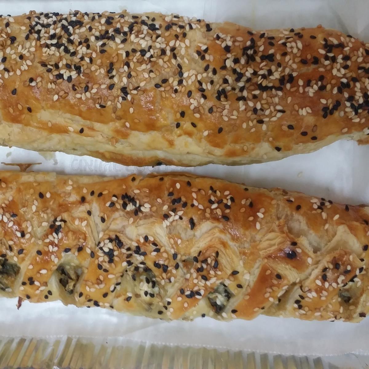 בורקס תרד וגבינות פיקנטי
