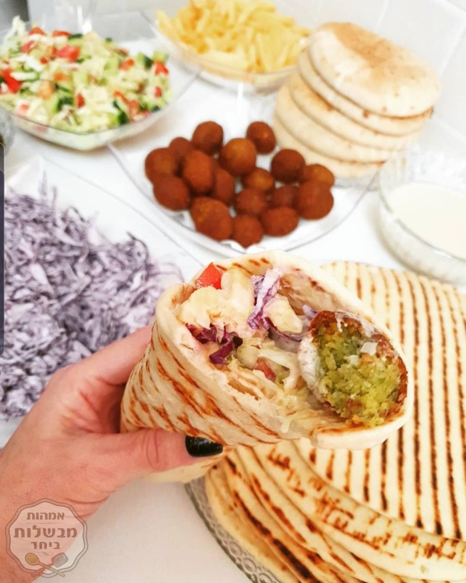 פלאפל ולאפה בהכנה בייתית יאמי😋😋