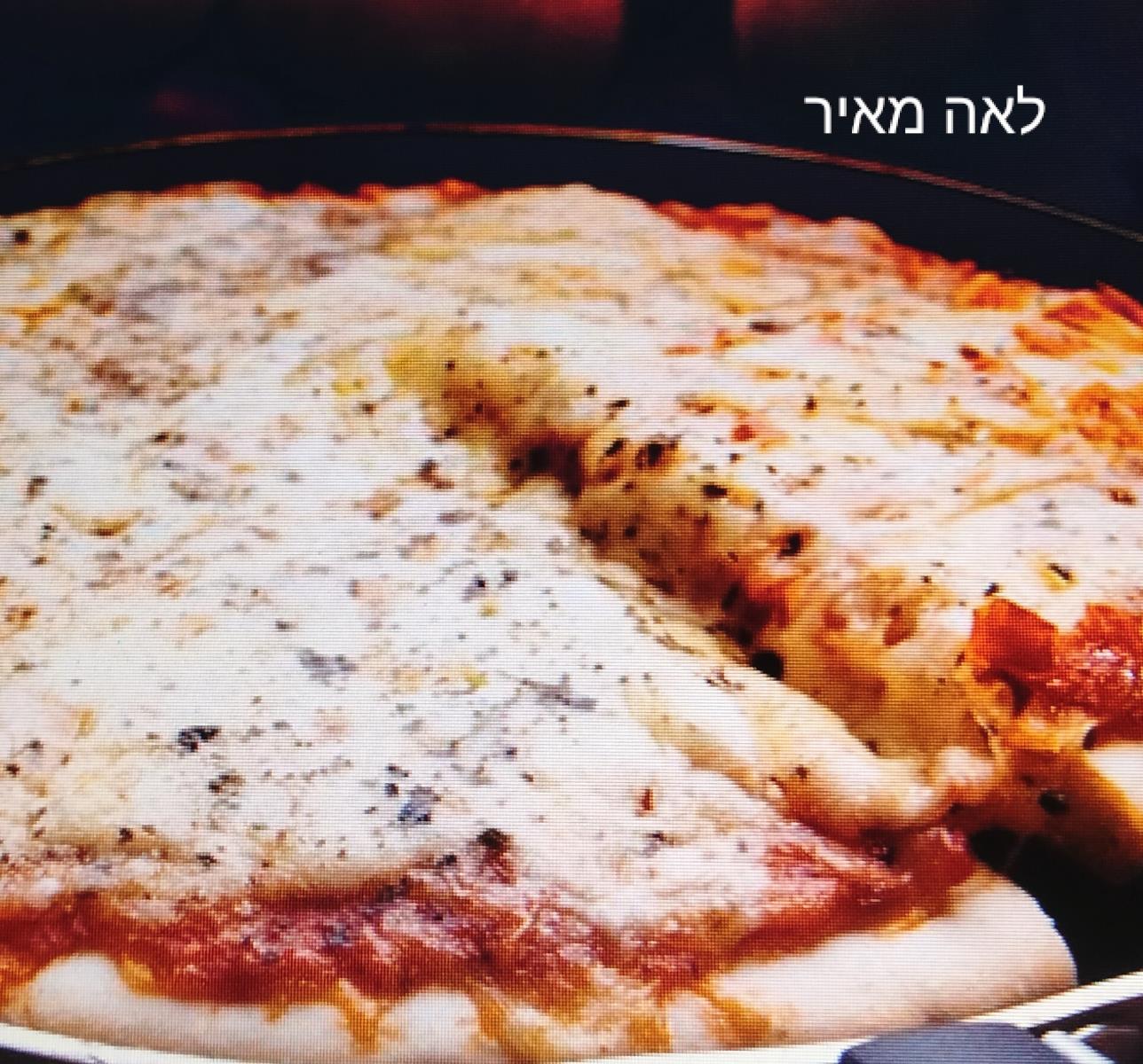 פיצה במחבת מהירה מקמח כוסמין של סבתא לאה שילדים הכי אוהבים