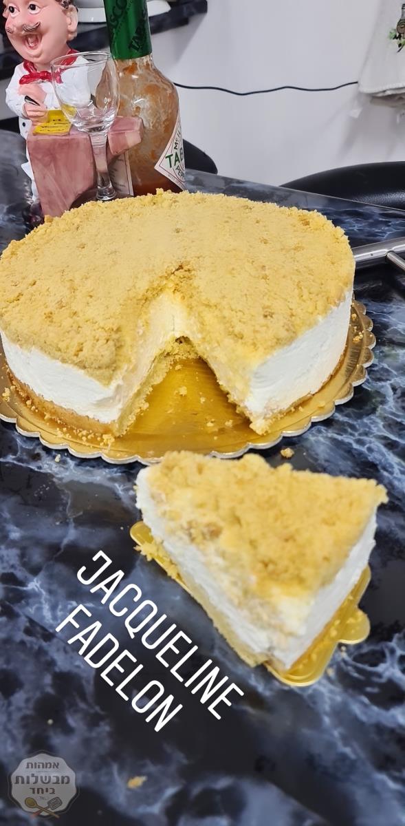עוגת גבינה פירורים קרה מעלפת שאי אפשר להפסיק ליישר 