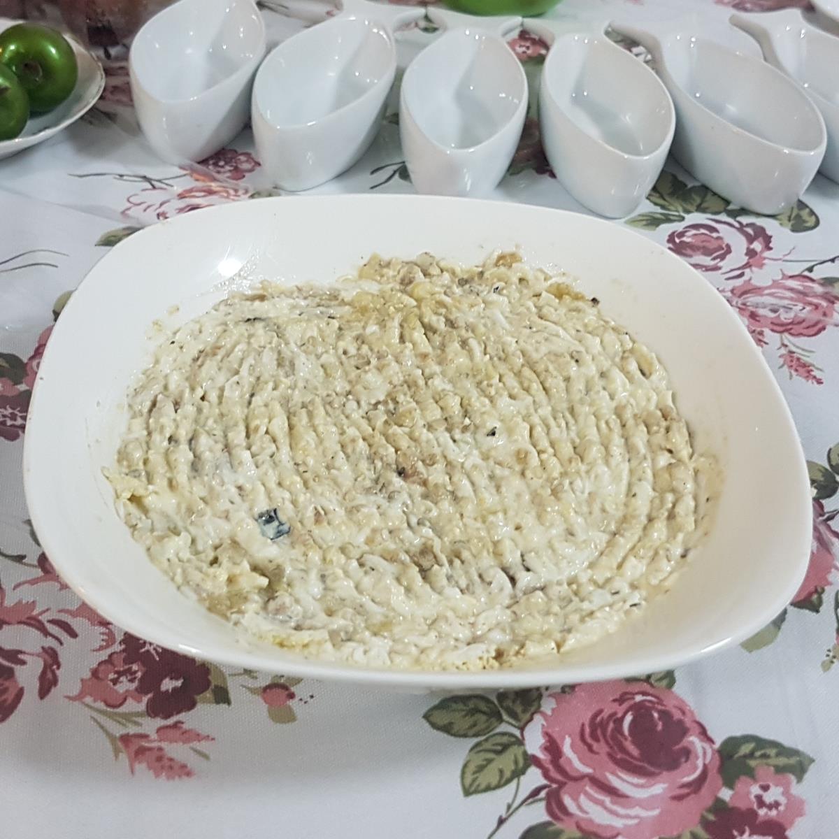 חצילים קלויים במיונז