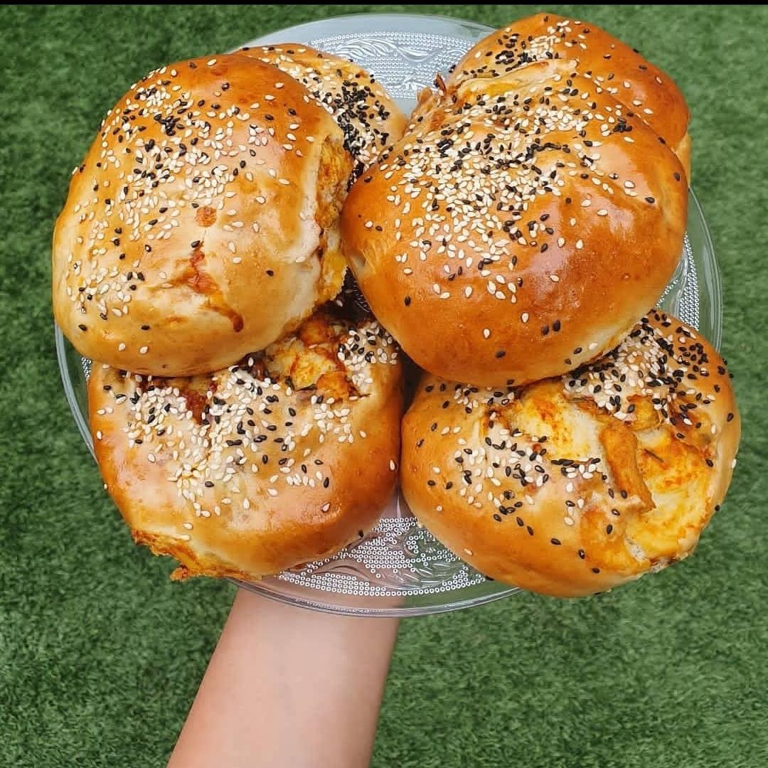 לחמניות ממולאות בעוף ועגבניות🔥
