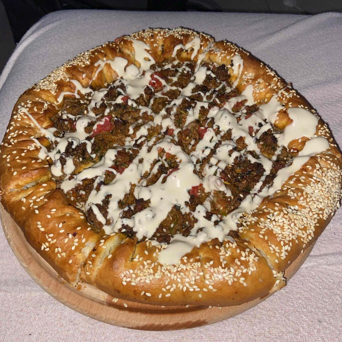 פיצה לחמעג׳ון