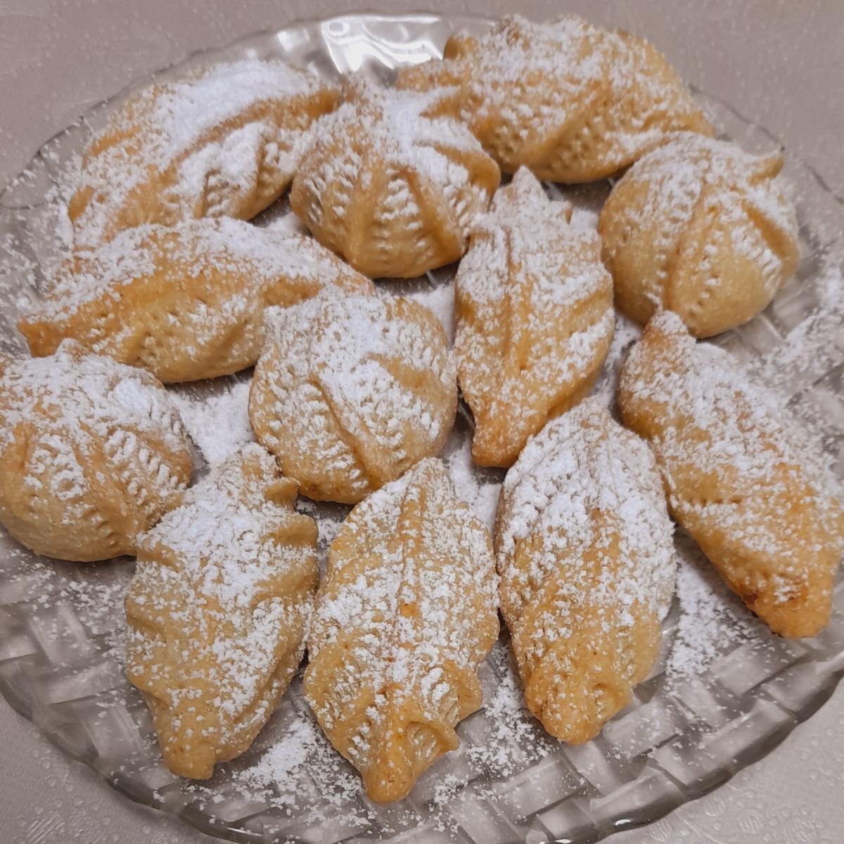 מעמול תמרים ואגוזים