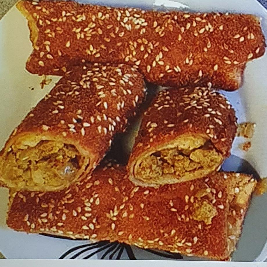 טורטיות מטוגנות במילוי הודו טחון ובצל
