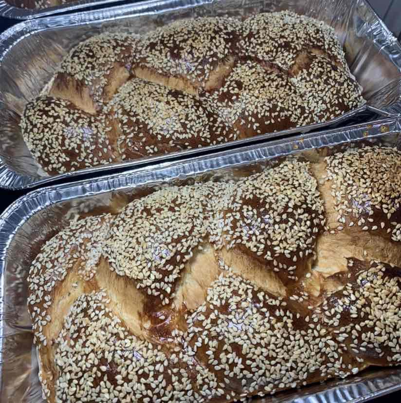 מתכון לחלות הכי טעימות !
נא לקרוא היטב את המתכון לפני הביצוע !