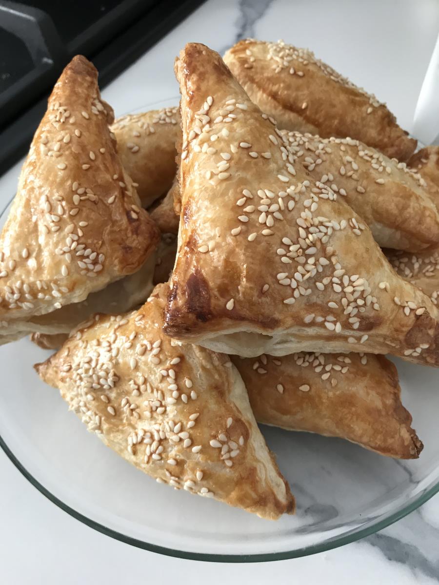 בורקס גבינה