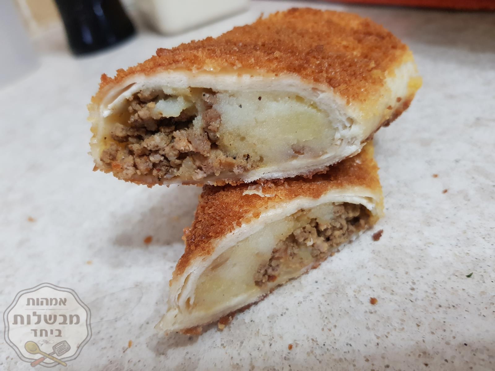 טורטיה ממולאת בשר טחון ופירה
