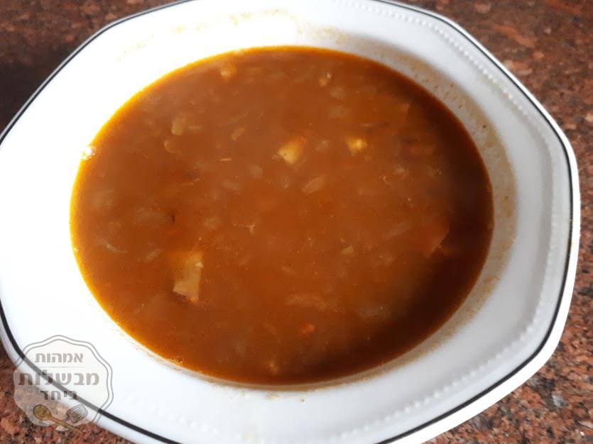 מרק עדשים חומות