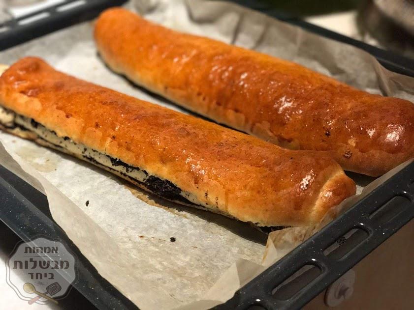 רולדות ממולאות בפרג וממרח שוקולד