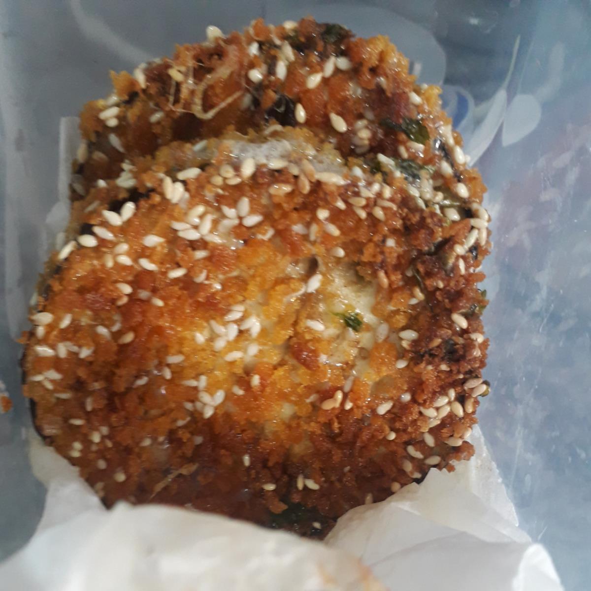 שניצל חציל מטוגן בפירורי לחם ושומשום