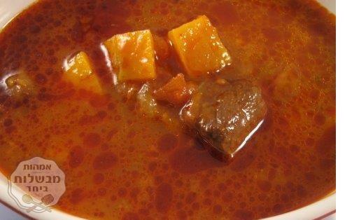 מרק עגבניות ובשר