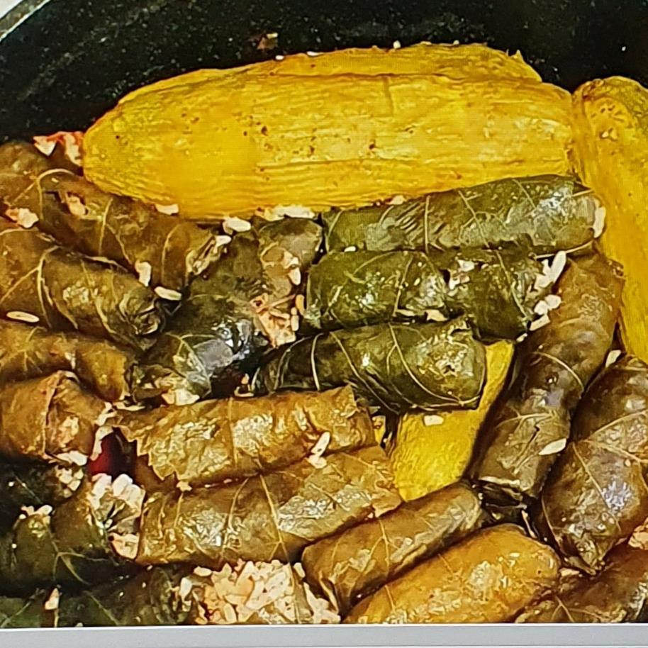 ממולאים בבשר טחון ואורז (קישוא.עגבניה ועלי גפן)