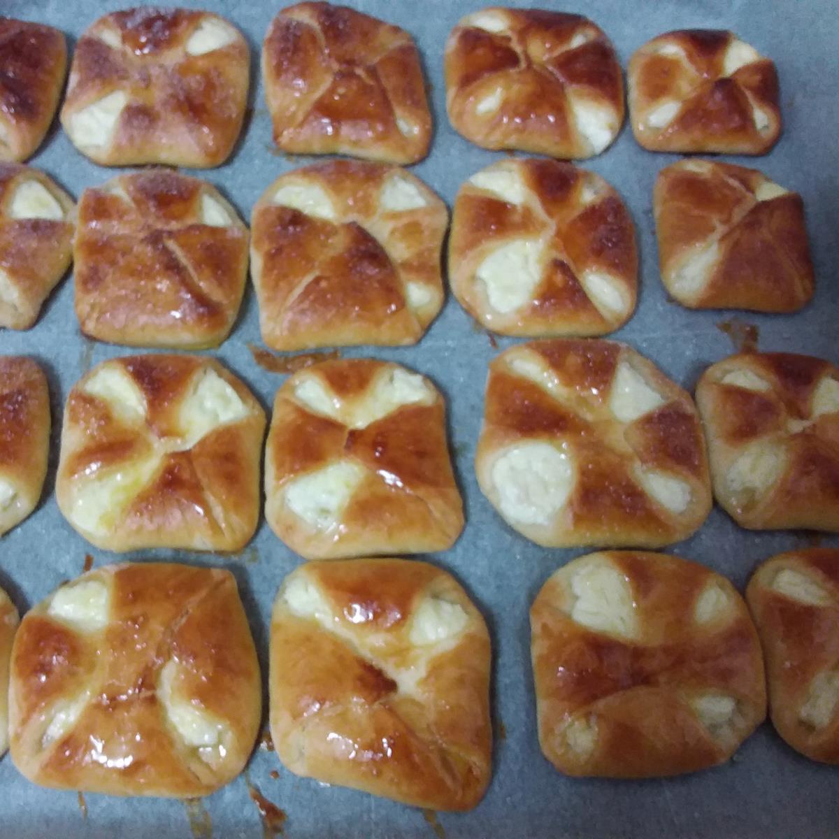 גביניות קינמוניות