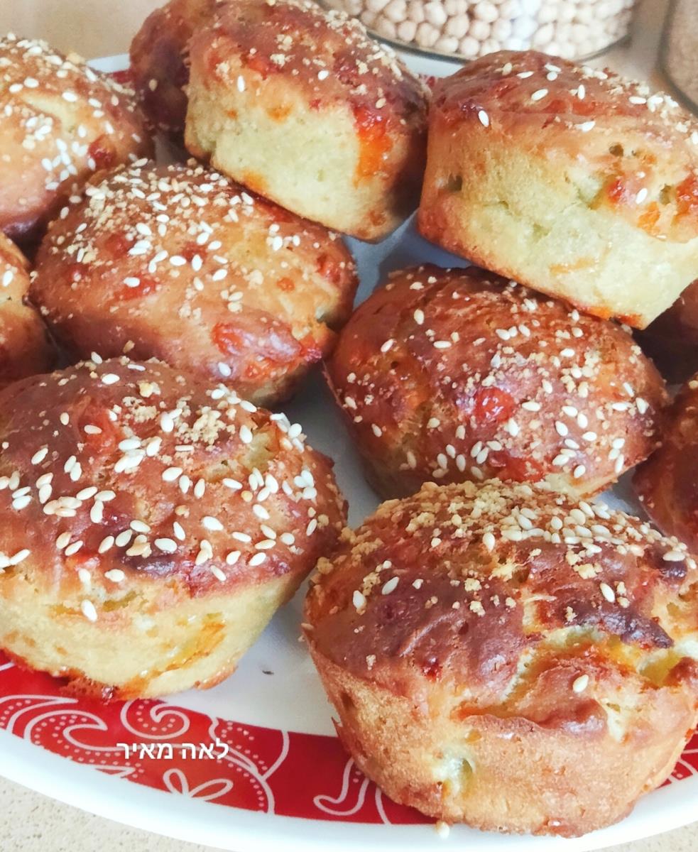 מאפינס פסטו וגבינות זריזים שמתחסלים בצ'יק של סבתא לאה 
