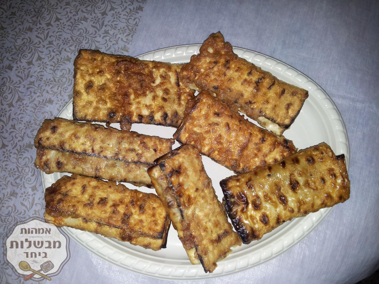 מצה מגולגלת עם בשר טחון