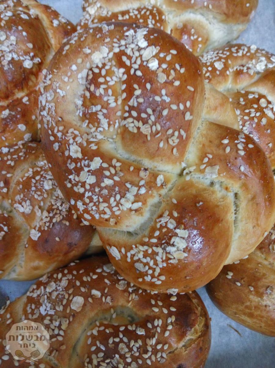 לחמניות בתוספת קוואקר