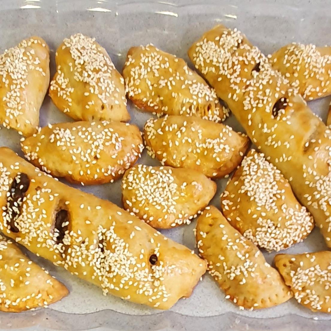 רולדות במלית כבד ובצל
 ובוריקטס במלית פרגיות