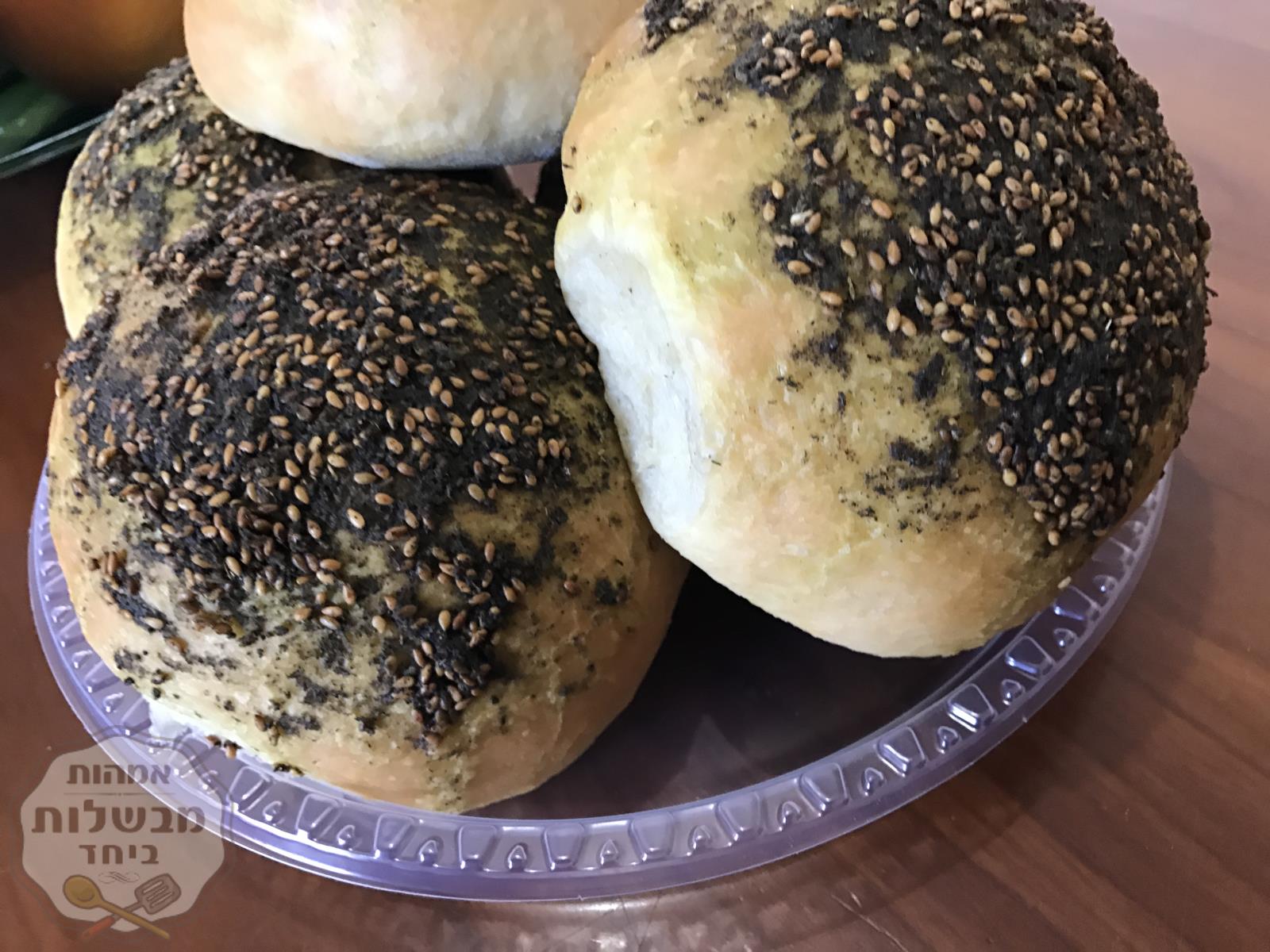לחמניות 