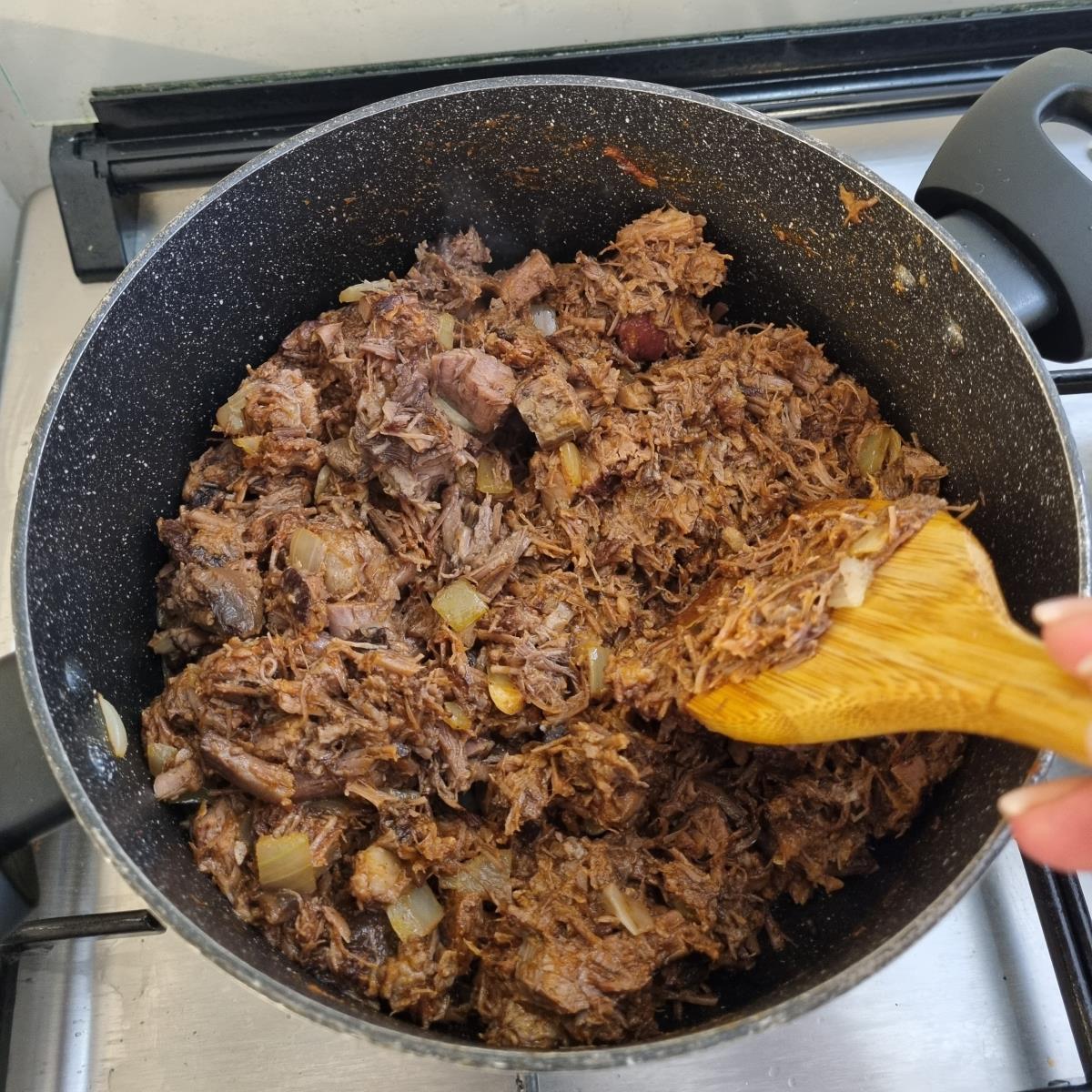 טורטיות ממולאות בשר יאמי 😋😋