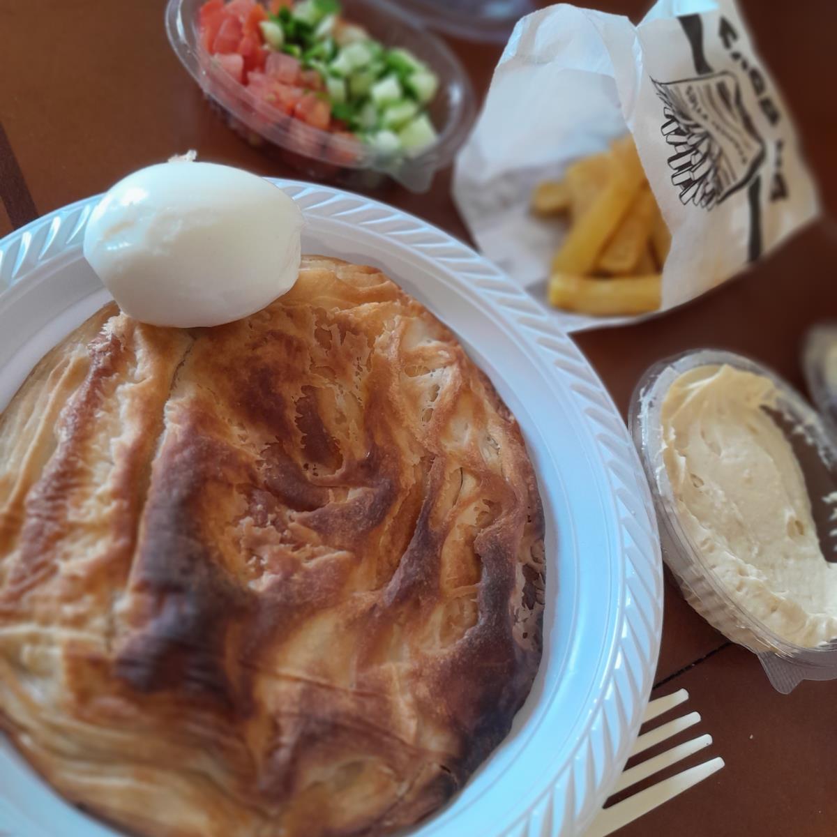 מלאווח עם ביצה קשה