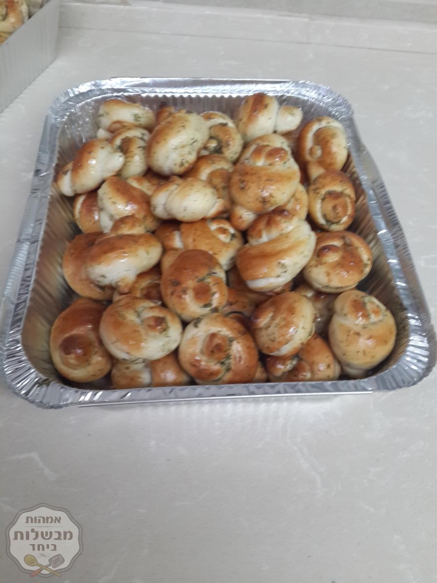 לחמניות שום ושמיר