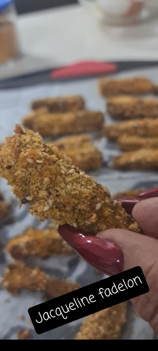 חצילים בציפוי פירורי לחם אפוי בתנור 