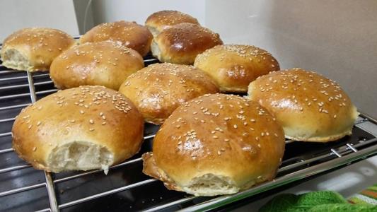 לחמניות המבורגר