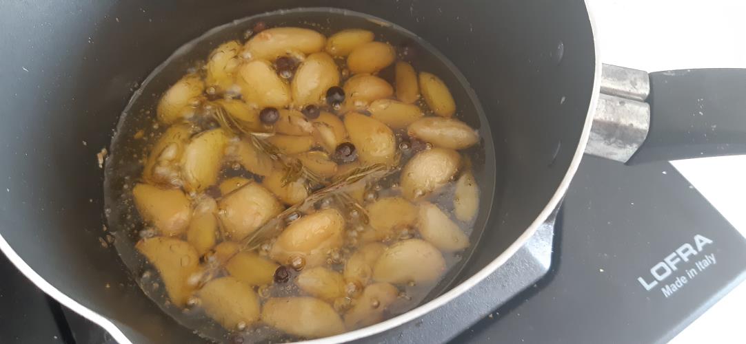 שום קונפי