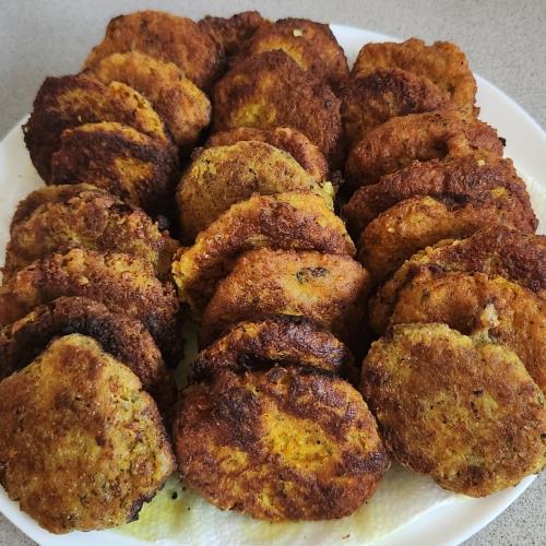 לביבות תפוחי אדמה
וכוסברה מטוגנות
