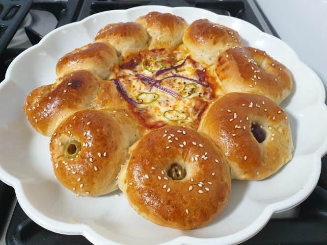 פיצה קצת אחרת