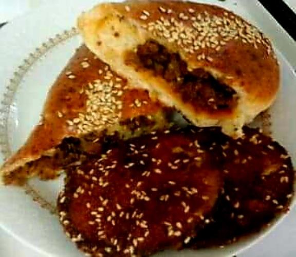 לחמניות במילוי בשר